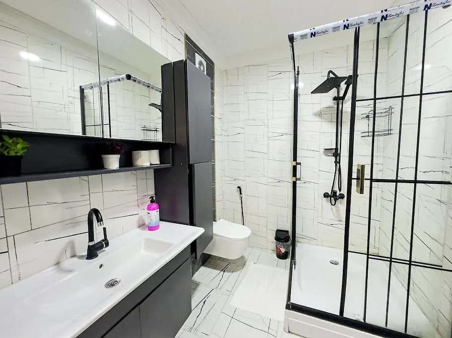 Sisli Apartment 6 4 4 Estambul